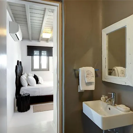 Amalgam Homes Mykonos فيلة كالافاتيس